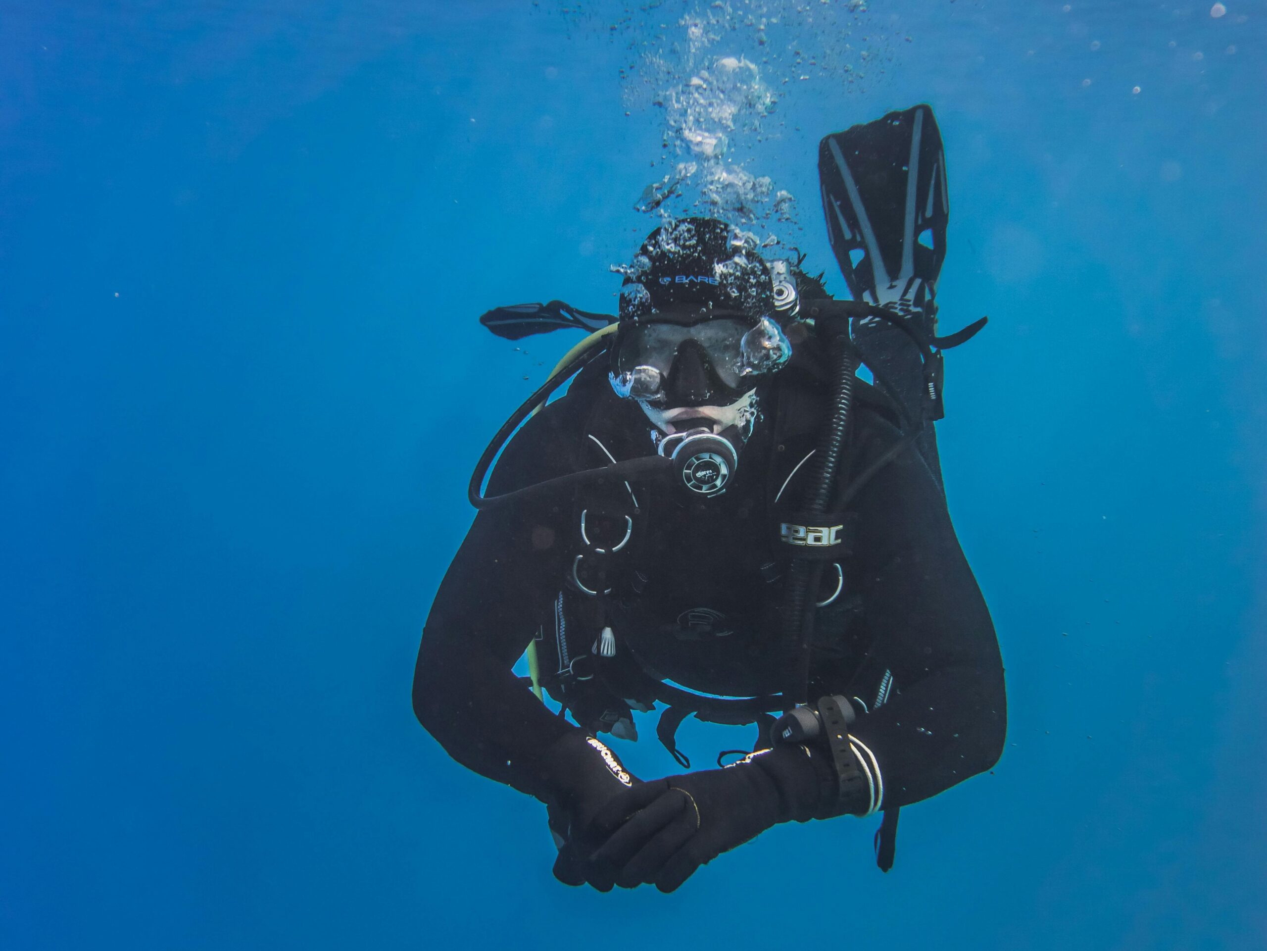 scuba diving magazine